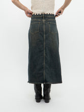 Load image into Gallery viewer, Modern x Faded Denim Stretchy Midi Skirt (S)