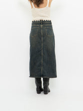 Load image into Gallery viewer, Modern x Faded Denim Stretchy Midi Skirt (S)