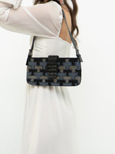 Load image into Gallery viewer, Vintage x Beaded Faux Fendi Purse