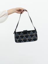 Load image into Gallery viewer, Vintage x Beaded Faux Fendi Purse