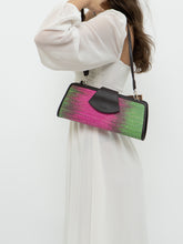 Load image into Gallery viewer, Vintage x Deadstock Pink &amp; Green Straw Purse