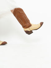 Load image into Gallery viewer, Vintage x Made in Calgary x ALBERTA BOOTS Cream &amp; Camel Leather Cowboy Boots (9)