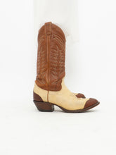 Load image into Gallery viewer, Vintage x Made in Calgary x ALBERTA BOOTS Cream &amp; Camel Leather Cowboy Boots (9)