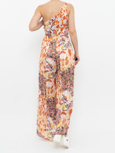 Load image into Gallery viewer, Modern x Pink Floral Satin One-Shoulder Jumpsuit (S)