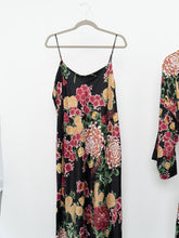 Load image into Gallery viewer, NATORI x Black Floral Robe &amp; Dress Set (L, XL)