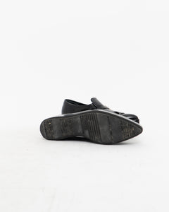 PRADA x Black Classic Loafers (10)