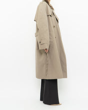 Load image into Gallery viewer, Vintage x HART SCHAFFNER &amp; MARX 80s Beige Wool Trench (XS-M)