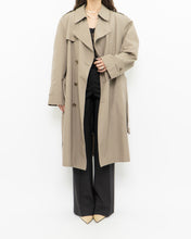 Load image into Gallery viewer, Vintage x HART SCHAFFNER &amp; MARX 80s Beige Wool Trench (XS-M)