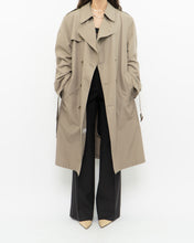 Load image into Gallery viewer, Vintage x HART SCHAFFNER &amp; MARX 80s Beige Wool Trench (XS-M)