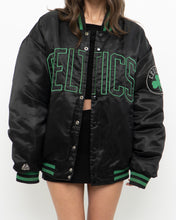 Load image into Gallery viewer, Vintage x MAJESTIC x CELTICS Black Satin Bomber Jacket (S-XL)