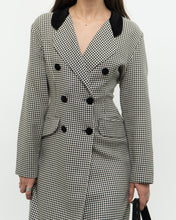 Load image into Gallery viewer, Vintage x Made in Canada x Black &amp; White Houndstooth Blazer (M, L)