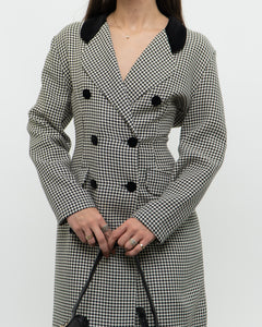 Vintage x Made in Canada x Black & White Houndstooth Blazer (M, L)