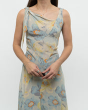 Load image into Gallery viewer, Vintage x Pure Silk Blue Floral Dress (S, M)