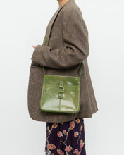 Load image into Gallery viewer, Vintage x Green Leather Cross-body Purse