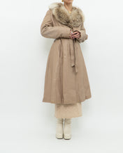 Load image into Gallery viewer, Vintage x Beige Penny Lane Leather, Fur Coat (XS-M)