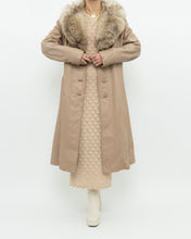 Load image into Gallery viewer, Vintage x Beige Penny Lane Leather, Fur Coat (XS-M)