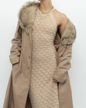 Load image into Gallery viewer, ALICE &amp; OLIVIA x Deadstock Beige Knit Floor Length Dress (M, L)