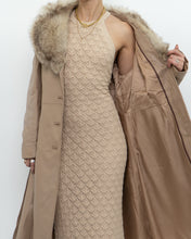 Load image into Gallery viewer, ALICE &amp; OLIVIA x Deadstock Beige Knit Floor Length Dress (M, L)