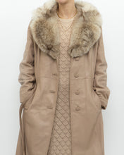 Load image into Gallery viewer, Vintage x Beige Penny Lane Leather, Fur Coat (XS-M)