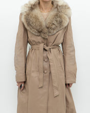 Load image into Gallery viewer, Vintage x Beige Penny Lane Leather, Fur Coat (XS-M)