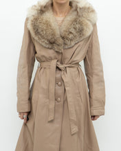 Load image into Gallery viewer, Vintage x Beige Penny Lane Leather, Fur Coat (XS-M)