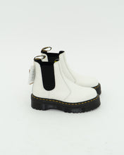 Load image into Gallery viewer, DOC MARTENS x Deadstock White Platform Boots (7.5, 8)