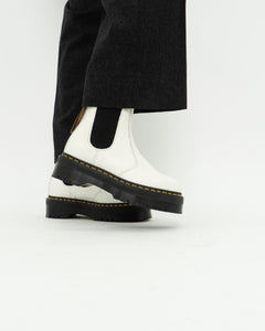 DOC MARTENS x Deadstock White Platform Boots (7.5, 8)