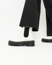 Load image into Gallery viewer, DOC MARTENS x Deadstock White Platform Boots (7.5, 8)