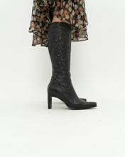 Load image into Gallery viewer, Vintage x Black Leather Floral Cutout Boots (6.5, 7)