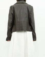 Load image into Gallery viewer, Vintage x BEBE Brown Leather Jacket (XS-L)