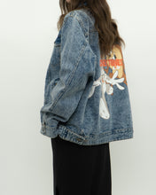 Load image into Gallery viewer, LOONEY TUNES x MEMBERS ONLY Acid Wash Denim Jacket (S-XL)