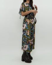 Load image into Gallery viewer, Modern x Green Floral Satin Jumpsuit (XS, S)