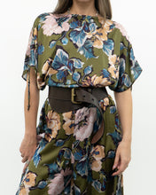 Load image into Gallery viewer, Modern x Green Floral Satin Jumpsuit (XS, S)