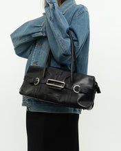 Load image into Gallery viewer, Vintage x Made in Italy x PAOLO MASI Black Leather Purse