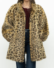 Load image into Gallery viewer, Vintage x TISSAVEL FRANCE Faux Fur Cheetah Jacket (XS-L)