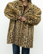 Load image into Gallery viewer, Vintage x TISSAVEL FRANCE Faux Fur Cheetah Jacket (XS-L)