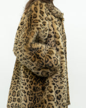 Load image into Gallery viewer, Vintage x TISSAVEL FRANCE Faux Fur Cheetah Jacket (XS-L)