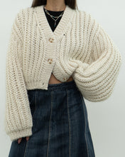 Load image into Gallery viewer, Handknit x Baggy Cream Cropped Chunky Cardigan (XS-L)