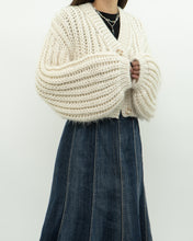 Load image into Gallery viewer, Handknit x Baggy Cream Cropped Chunky Cardigan (XS-L)