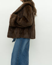 Load image into Gallery viewer, Vintage x Brown Custom Genuine Fur Jacket (S-L)