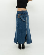 Load image into Gallery viewer, Vintage x Long Panelled Denim Skirt (L)