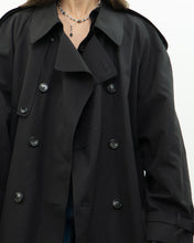 Load image into Gallery viewer, Vintage x Made in Canada x LONDON FOG Black Classic Trench (M-XL)