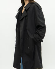 Load image into Gallery viewer, Vintage x Made in Canada x LONDON FOG Black Classic Trench (M-XL)