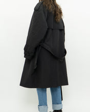 Load image into Gallery viewer, Vintage x Made in Canada x LONDON FOG Black Classic Trench (M-XL)