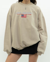 Load image into Gallery viewer, Vintage x USA SPORT Beige Crewneck (XS-XL)