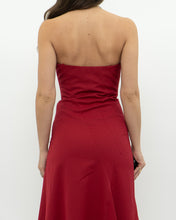 Load image into Gallery viewer, Vintage x BCBG Red Strapless Dress (XS)