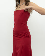 Load image into Gallery viewer, Vintage x BCBG Red Strapless Dress (XS)