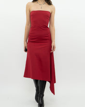 Load image into Gallery viewer, Vintage x BCBG Red Strapless Dress (XS)