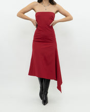 Load image into Gallery viewer, Vintage x BCBG Red Strapless Dress (XS)