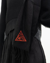 Load image into Gallery viewer, Vintage x GUESS Pure Lambswool Logo Scarf